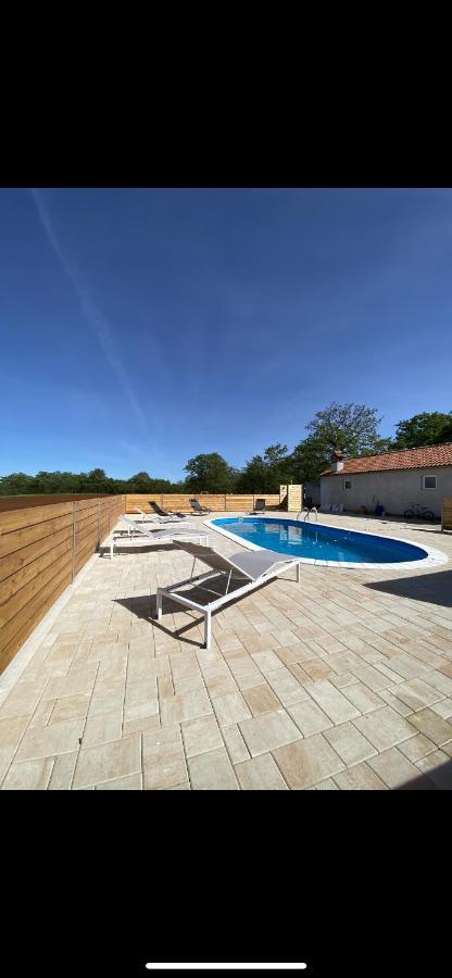 Holiday Home “Marko” With Heated Pool! Nin Exterior photo